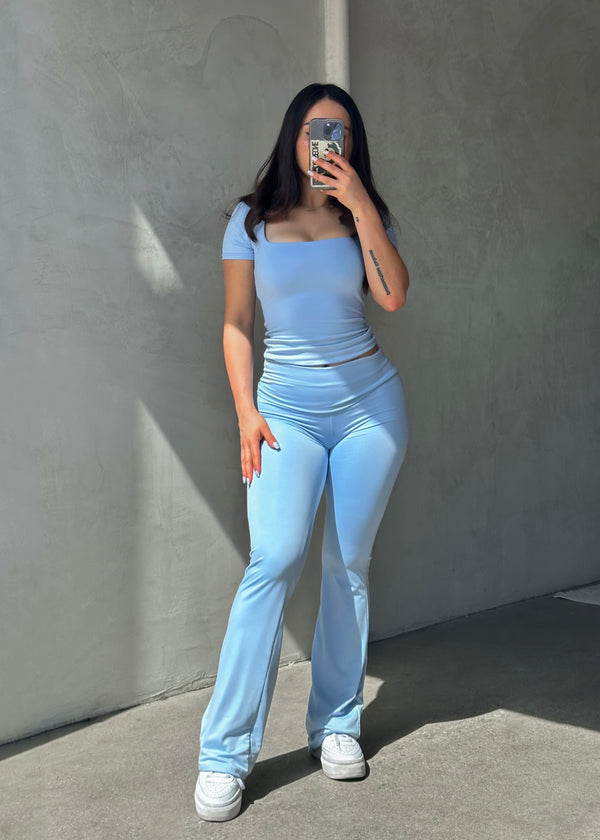 Celly Pants (baby blue)